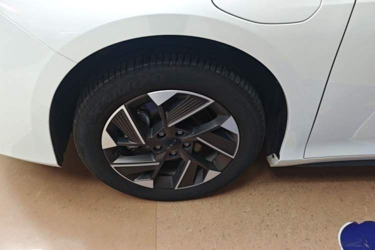 Used AION S Plus 2026 Model Comfort Edition Left Front Wheel Hub