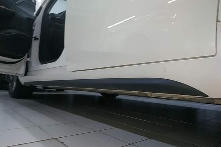 Used AION S Plus 2026 Model Comfort Edition Left Side Sill