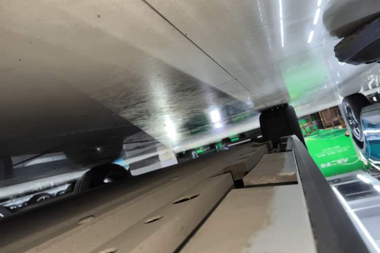 Used AION S Plus 2026 Model Comfort Edition Right Side Sill