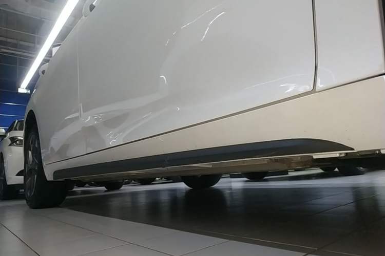 Used AION S Plus 2026 Model Comfort Edition Right Side Sill