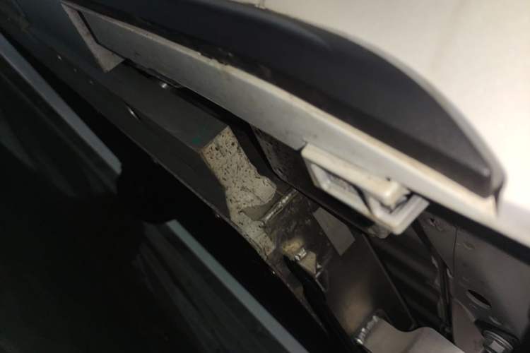 Used AION S Plus 2026 Model Luxury Edition Right Side Sill