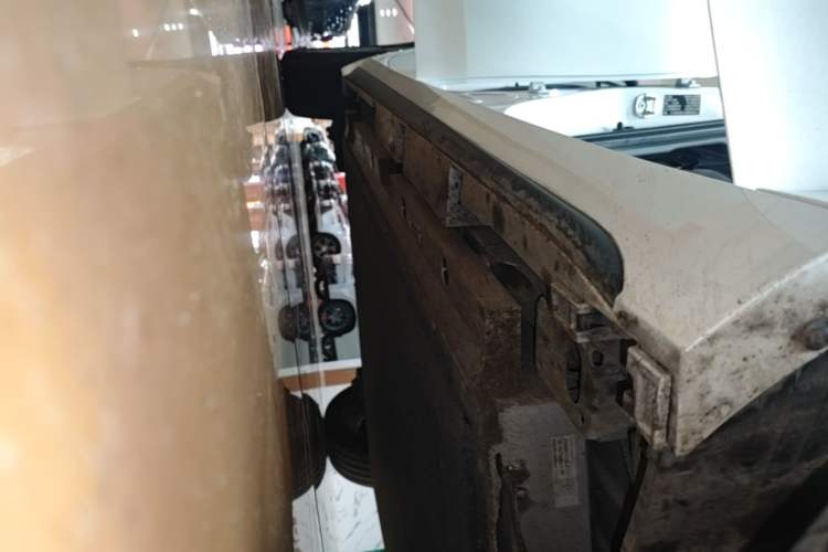 Used AION S Plus 2026 Model Comfort Edition Right Side Sill