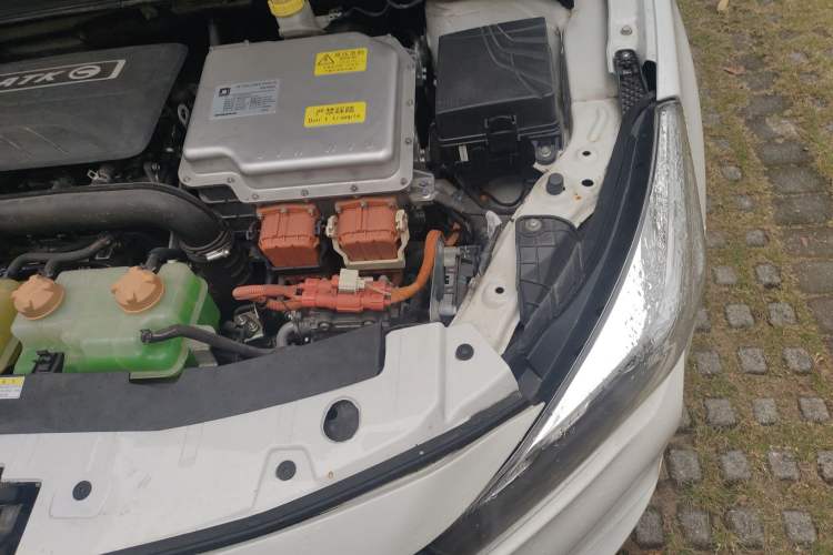 Used AION Trumpchi GA3S PHEV 2017 1.5L Prestige Edition Engine Bay Left