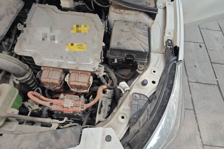 Used AION Trumpchi GA3S PHEV 2017 1.5L Prestige Edition Engine Bay Left