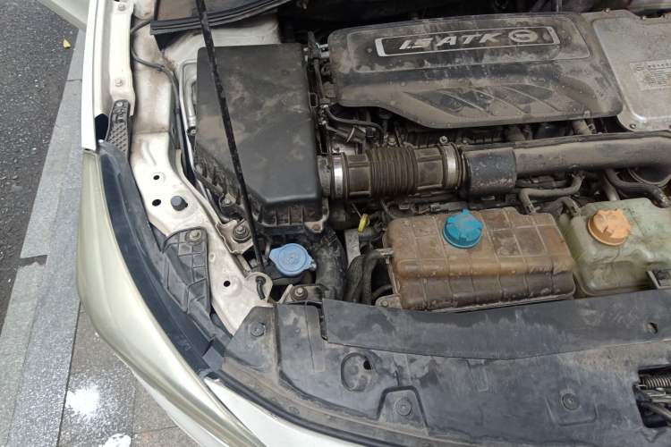 Used AION Trumpchi GA3S PHEV 2017 1.5L Elite Edition Engine Bay Right