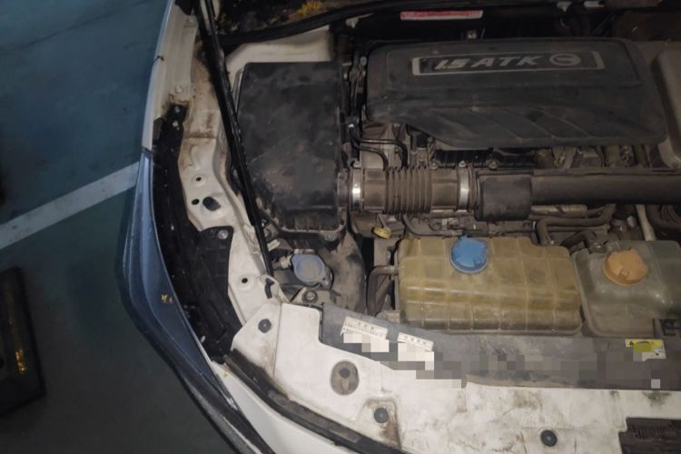 Used AION Trumpchi GA3S PHEV 2017 1.5L Elite Edition Engine Bay Right
