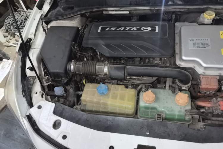 Used AION Trumpchi GA3S PHEV 2017 1.5L Prestige Edition Engine Bay Right