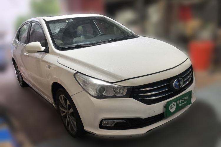 Used AION Trumpchi GA3S PHEV 2017 1.5L Prestige Edition Front Right 45 Deg
