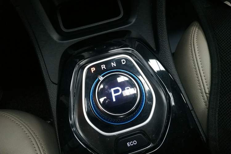 Used AION Trumpchi GA3S PHEV 2017 1.5L Elite Edition Gear Lever
