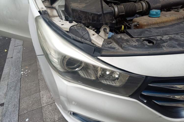 Used AION Trumpchi GA3S PHEV 2017 1.5L Elite Edition Right Front Headlight