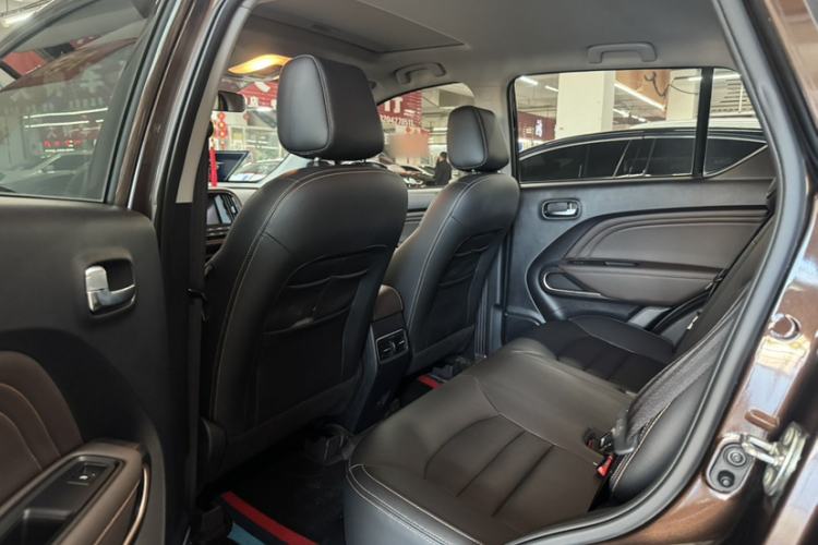 Used AION Trumpchi GE3 2018 530 Internet Enjoyment Version Interior 5