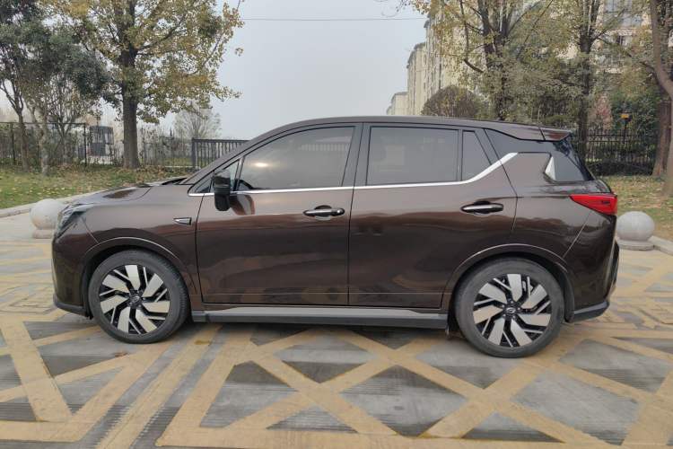 Used AION Trumpchi GE3 2017 310 Smart Edition Exterior 5