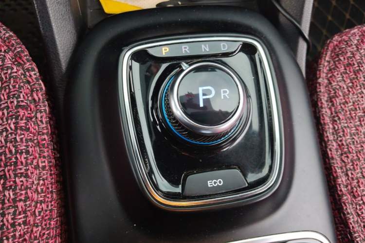 Used AION Trumpchi GE3 2017 310 Smart Edition Gear Lever