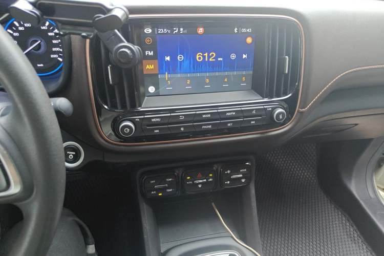 Used AION Trumpchi GE3 2017 310 Smart Edition Audio And AC Panel