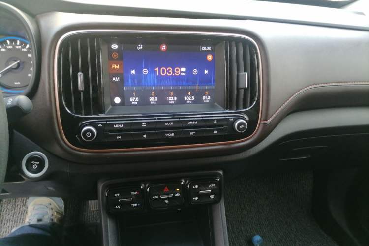 Used AION Trumpchi GE3 2017 310 Smart Edition Audio And AC Panel