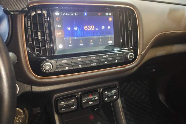 Used AION Trumpchi GE3 2017 310 Prestige Edition Audio And AC Panel