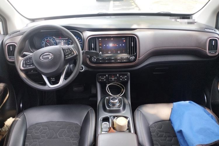 Used AION Trumpchi GE3 2017 310 Smart Edition Center Console