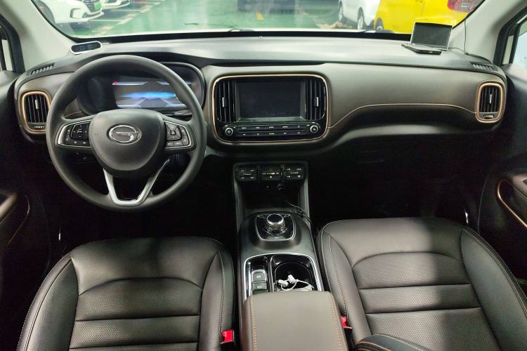 Used AION Trumpchi GE3 2017 310 Smart Edition Center Console