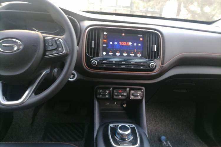Used AION Trumpchi GE3 2017 310 Smart Edition Center Console