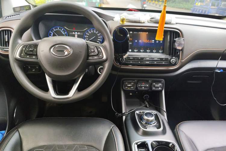 Used AION Trumpchi GE3 2017 310 Smart Edition Center Console