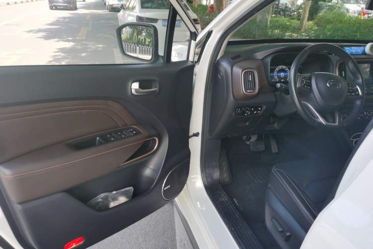 Used AION Trumpchi GE3 2017 310 Prestige Edition Driver Seat