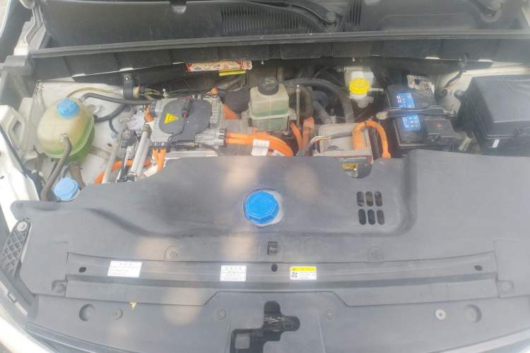 Used AION Trumpchi GE3 2017 310 Smart Edition Engine Bay