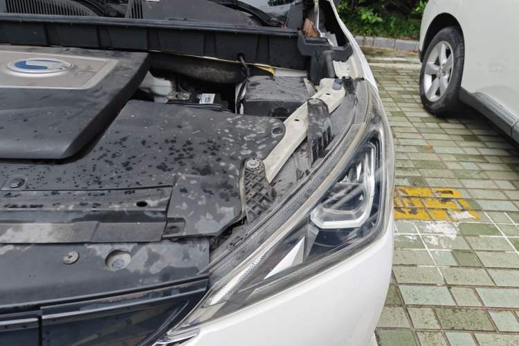 Used AION Trumpchi GE3 2017 310 Smart Edition Engine Bay Left