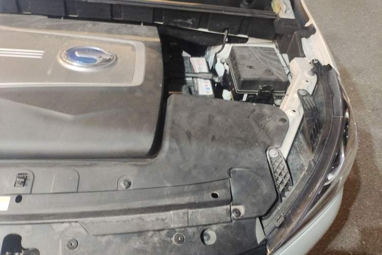Used AION Trumpchi GE3 2017 310 Prestige Edition Engine Bay Left