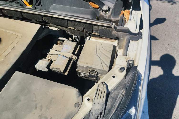 Used AION Trumpchi GE3 2017 310 Prestige Edition Engine Bay Left