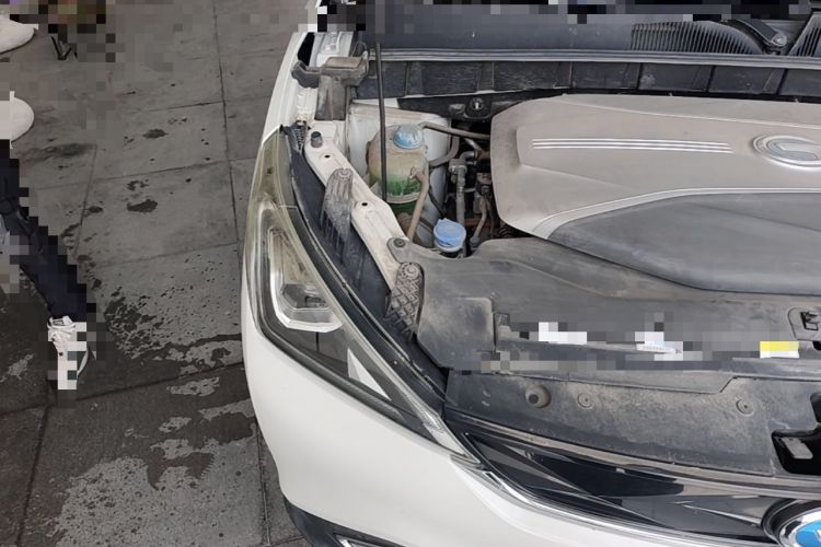 Used AION Trumpchi GE3 2017 310 Smart Edition Engine Bay Right