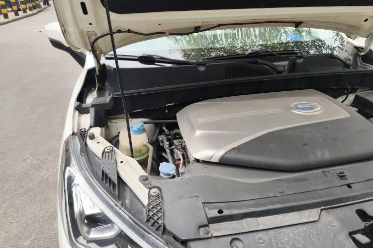 Used AION Trumpchi GE3 2017 310 Smart Edition Engine Bay Right