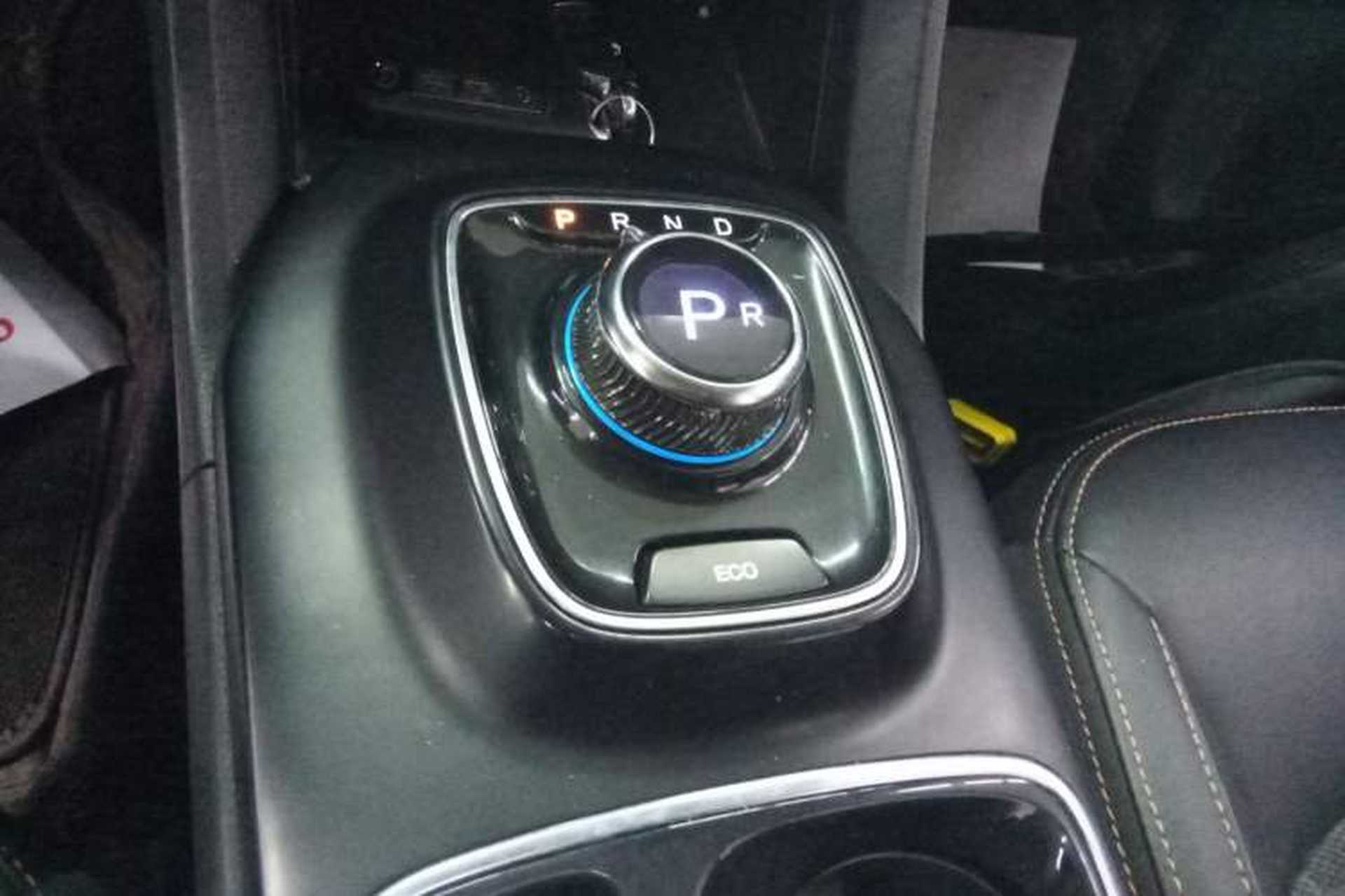 Used AION Trumpchi GE3 2017 310 Smart Edition Gear Lever