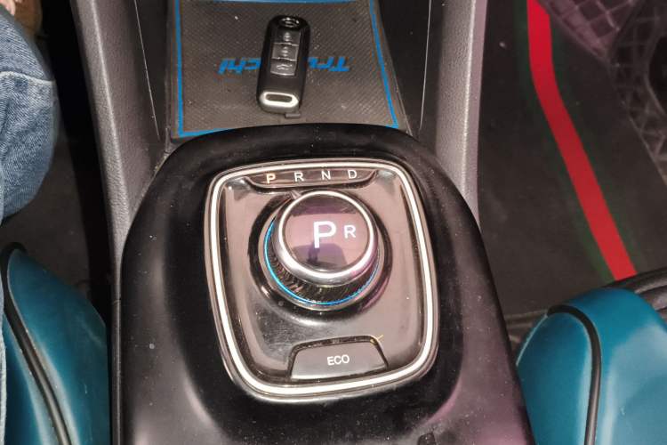 Used AION Trumpchi GE3 2017 310 Smart Edition Gear Lever