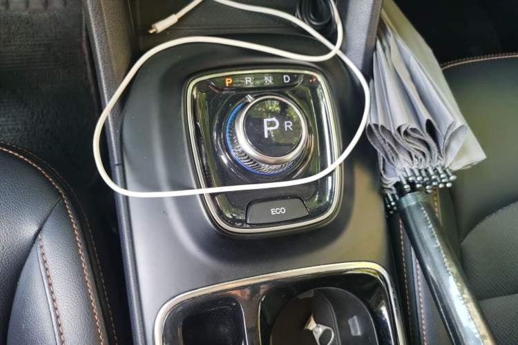 Used AION Trumpchi GE3 2017 310 Prestige Edition Gear Lever