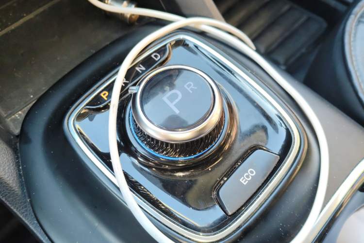 Used AION Trumpchi GE3 2017 310 Smart Edition Gear Lever