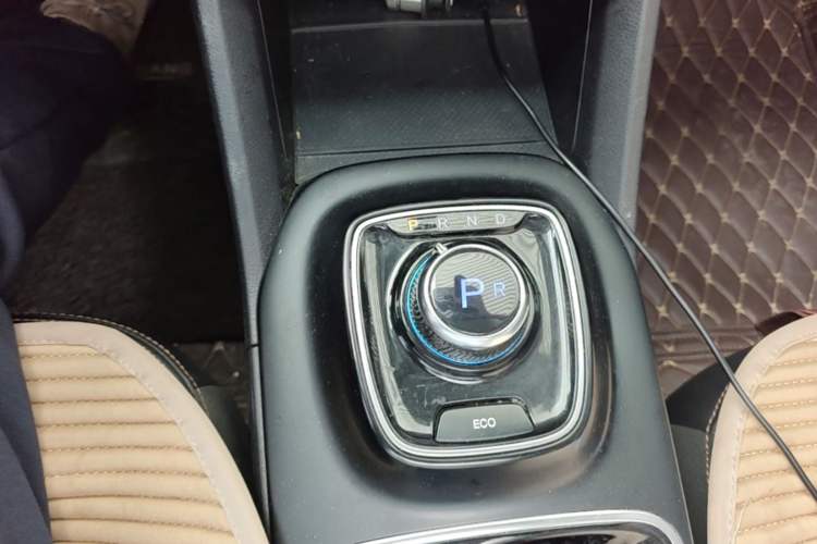 Used AION Trumpchi GE3 2017 310 Smart Edition Gear Lever