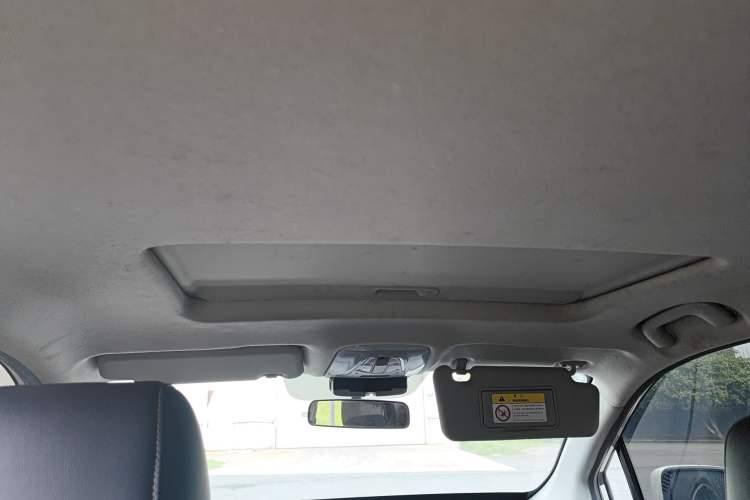 Used AION Trumpchi GE3 2017 310 Smart Edition Headliner