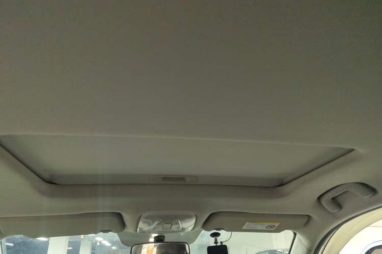 Used AION Trumpchi GE3 2017 310 Smart Edition Headliner