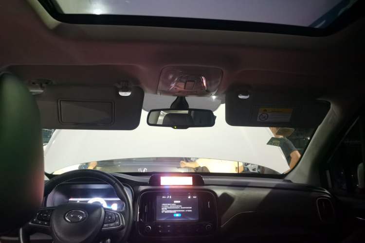 Used AION Trumpchi GE3 2017 310 Prestige Edition Headliner