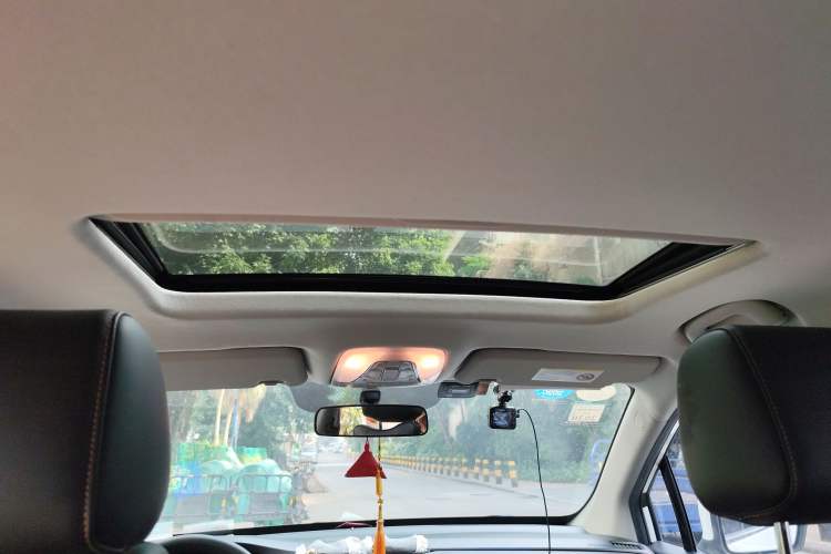 Used AION Trumpchi GE3 2017 310 Smart Edition Headliner