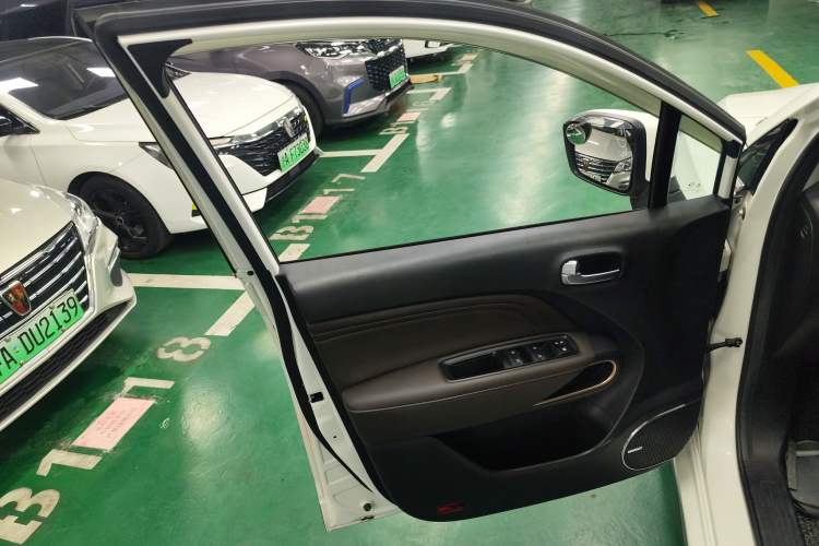 Used AION Trumpchi GE3 2017 310 Smart Edition Left Front Door Interior