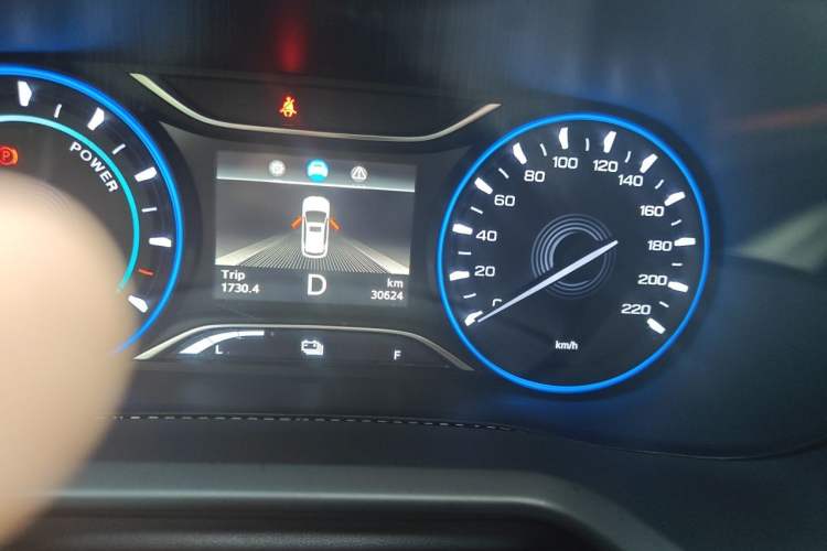 Used AION Trumpchi GE3 2017 310 Smart Edition Odometer Close Up