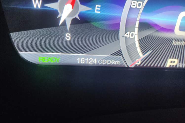 Used AION Trumpchi GE3 2017 310 Prestige Edition Odometer Close Up
