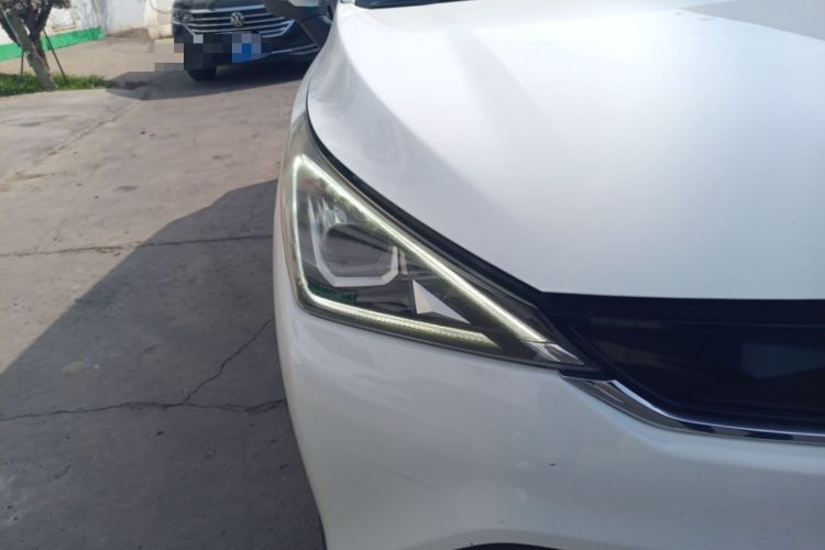 Used AION Trumpchi GE3 2017 310 Smart Edition Right Front Headlight