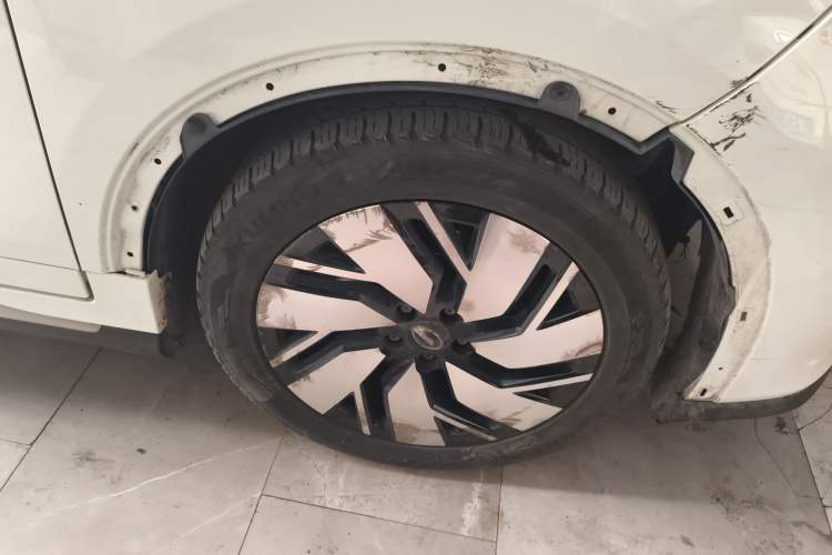 Used AION Trumpchi GE3 2017 310 Smart Edition Right Front Wheel Hub