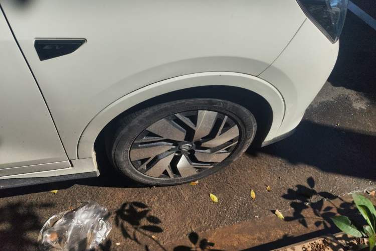 Used AION Trumpchi GE3 2017 310 Prestige Edition Right Front Wheel Hub