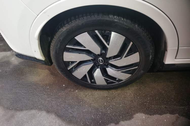 Used AION Trumpchi GE3 2017 310 Prestige Edition Right Rear Wheel Hub