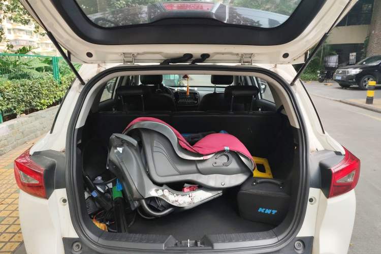Used AION Trumpchi GE3 2017 310 Smart Edition Trunk