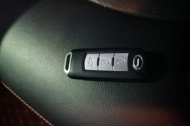 Used AION Trumpchi GE3 2017 310 Prestige Edition Vehicle Key