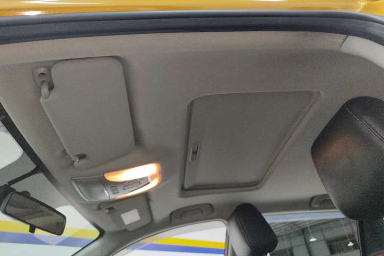 Used AION Trumpchi GE3 2017 310 Smart Edition Headliner